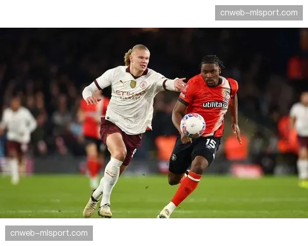 前瞻:保级关键战,卢顿与伯恩利谁更能限制对手的肋部穿插?